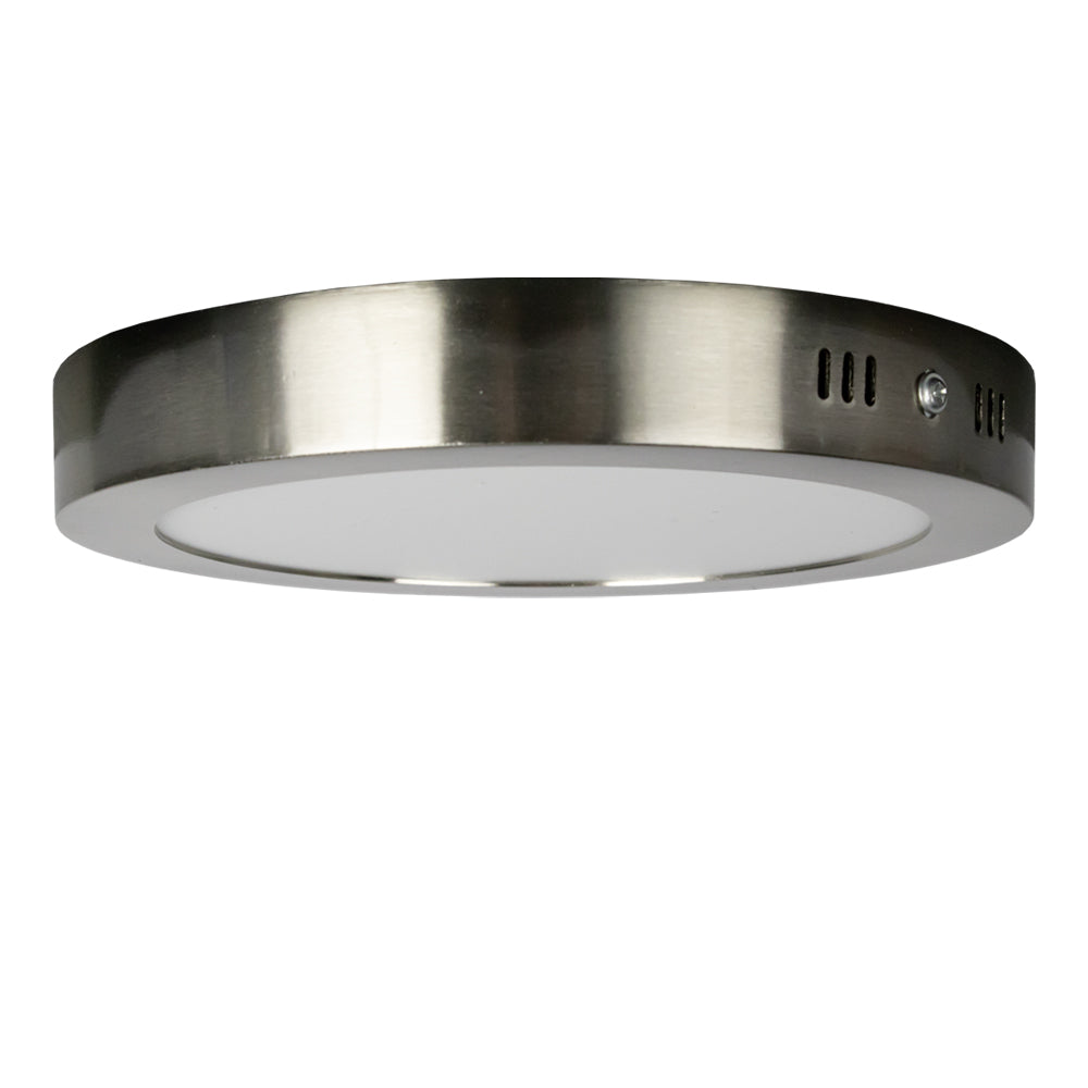 RVS LED plafonniere met geïntegreerd lichtpaneel, zijaanzicht schuin van onderen.