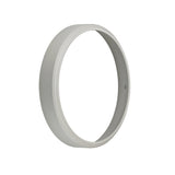 Grijze kunststof ring, zijaanzicht, geschikt als afdekring of montage-accessoire voor ronde armaturen of installaties.