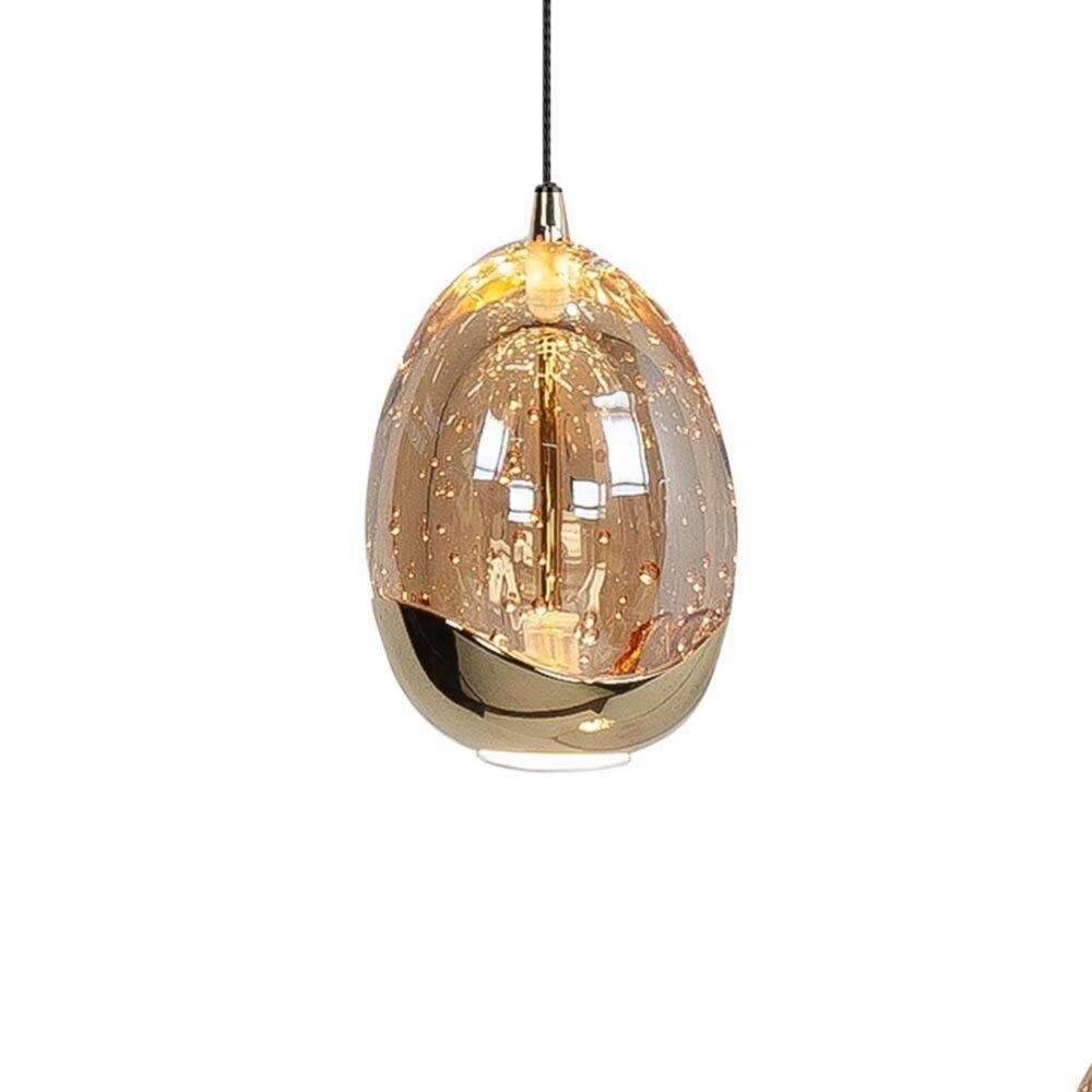 Gouden glazen hanglamp in druppelvorm met luchtbel-effect, vooraanzicht, moderne designverlichting voor woonkamer of eetkamer.