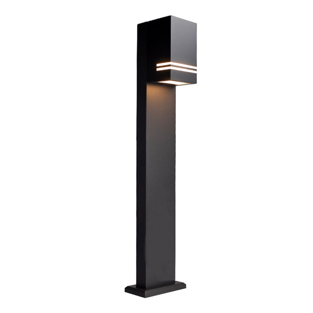 Moderne zwarte LED bollard buitenlamp met lichtlijnen aan de bovenkant, schuin vooraanzicht.