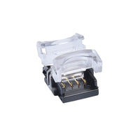 RJ45 connector met transparante trekontlasting, frontaal schuin bovenaanzicht, met zicht op de vergulde contacten en kunststof behuizing.