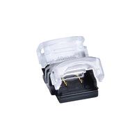 Close-up aanzicht van een LED strip connector met transparante kliksluiting en zichtbare metalen contactpunten, geschikt voor 10mm brede enkelkleurige LED strips.