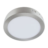 RVS LED opbouwspot rond met mat witte diffuser, schuine onderaanzicht weergave.