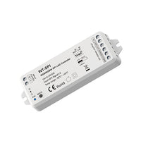 WiFi RGB/RGBW SPI LED controller WT-SPI van Tuya, bovenaanzicht met zicht op aansluitpunten en technische specificaties op de behuizing.