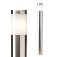 Moderne roestvrijstalen buitenlamp met opaal witte kap, ideaal voor tuinpaden en opritten – vooraanzicht en zijaanzicht zichtbaar.