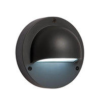 Zwarte ronde LED buitenwandlamp met neerwaarts schijnend licht, frontaal aanzicht – moderne muurlamp voor gevel of tuinverlichting.